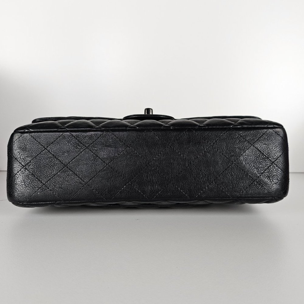 Chanel So Black Medium Calfskin Classic Flap Shoulder Bag - Picture 6 of 11